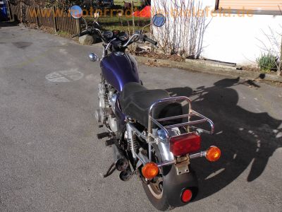Honda_CB_750_C_Custom_Chopper_RC06_lila_4-4_Auspuff_Gepaecktraeger_-_wie_CB_650_750_900_C_F_KZ_RC01_RC03_RC05_RC08_SC01_SC09_45.jpg
