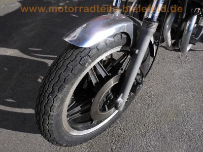 Honda_CB_750_C_Custom_Chopper_RC06_lila_4-4_Auspuff_Gepaecktraeger_-_wie_CB_650_750_900_C_F_KZ_RC01_RC03_RC05_RC08_SC01_SC09_48.jpg