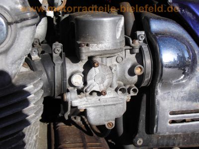 Honda_CB_750_C_Custom_Chopper_RC06_lila_4-4_Auspuff_Gepaecktraeger_-_wie_CB_650_750_900_C_F_KZ_RC01_RC03_RC05_RC08_SC01_SC09_53.jpg