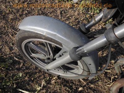 Yamaha_XS_360_1U4_mit_Gepaecktraeger_Chromfender_2x_Bremsscheibe_-_wie_XS_250_400_1U5_2A2_4G5_71.jpg