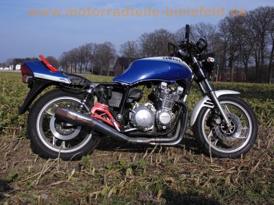Yamaha_XJ_900_4BB_blau-weiss_Sturz_4-1_Auspuff_-_wie_XJ_650_700_750_F_31A_58L_3NG_2HL_4K0_41Y_11M_10.jpg