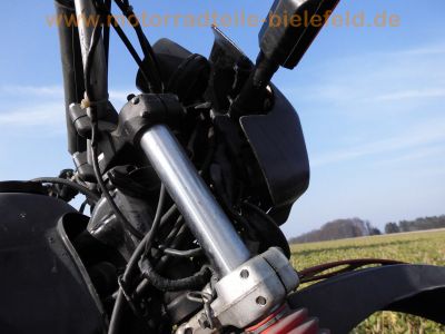 Honda_XL_500_R_PD02_rote_Sitzbank_ohne_Motor_Duplex-Bremse_-_wie_XL_250_350_500_600_R_S_MD03_MD_45.jpg
