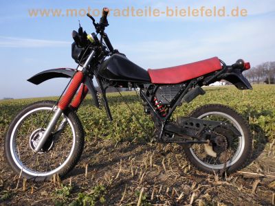Honda_XL_500_R_PD02_rote_Sitzbank_ohne_Motor_Duplex-Bremse_-_wie_XL_250_350_500_600_R_S_MD03_MD_49.jpg