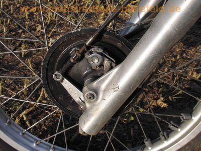 Honda_XL_500_R_PD02_rote_Sitzbank_ohne_Motor_Duplex-Bremse_-_wie_XL_250_350_500_600_R_S_MD03_MD_65.jpg