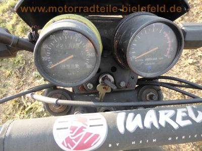 Honda_XL_500_R_PD02_rote_Sitzbank_ohne_Motor_Duplex-Bremse_-_wie_XL_250_350_500_600_R_S_MD03_MD_69.jpg