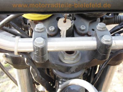 Honda_XL_500_R_PD02_rote_Sitzbank_ohne_Motor_Duplex-Bremse_-_wie_XL_250_350_500_600_R_S_MD03_MD_72.jpg