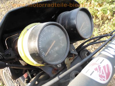 Honda_XL_500_R_PD02_rote_Sitzbank_ohne_Motor_Duplex-Bremse_-_wie_XL_250_350_500_600_R_S_MD03_MD_86.jpg