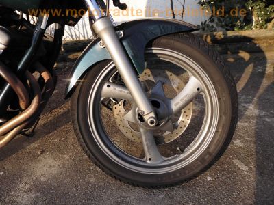 Yamaha_XJ_600_S_DIVERSION_gruen_mit_Gepaecktraeger_36.jpg