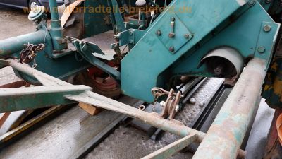 Schneider_Geraetetraeger_GT40_Lombardini-Motor_LDAL673_3-Zylinder_Diesel_mit_Verdeck_wie_GT20_GT27_GT50_Fendt_Deutz_26.jpg