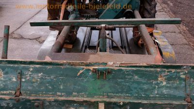 Schneider_Geraetetraeger_GT40_Lombardini-Motor_LDAL673_3-Zylinder_Diesel_mit_Verdeck_wie_GT20_GT27_GT50_Fendt_Deutz_39.jpg