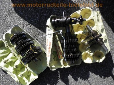 Honda_VT_700_C_Shadow_RC19_Ersatzteile_Motor_Zylinder-Kopf_Getriebe_Lichtmaschine_Kupplung_wie_RC29_VT_750_C_25.jpg