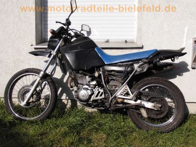 Yamaha_XT_600_E_3TB_33kW_45PS_ACERBIS_Tank_27PS_Drossel-Satz_wie_3UW_32.jpg