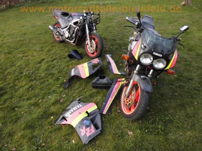 Yamaha_FZR_1000_Genesis_2LA_NEON_ABM_Superbike-Lenker_-_wie_2LE_2RG_2RH_90.jpg