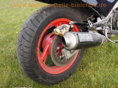 Yamaha_FJ1200_3CW_Superbike-Heck_mit_Sozius-Abdeckung_von_Wagner_Kunststofftechnik_DEVIL_4-1_Auspuff_-_wie_FJ_1100_47E_1XJ_3YA_17.jpg