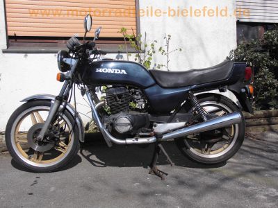 Honda_CB_400_N_0E_Sturzbuegel_Auspuff_HM_443_442_Sankei_2044_36.jpg