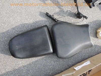Suzuki_GSX-R_750_W_GR7BB_Streetfighter_Ersatzteile_-_wie_GSXR_1100_W_146.jpg