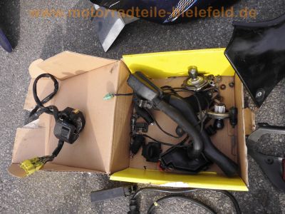 Suzuki_GSX-R_750_W_GR7BB_Streetfighter_Ersatzteile_-_wie_GSXR_1100_W_89.jpg