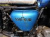 Honda_CB_550_Four_Cafe-Racer_blau_Tank_aus_CB650C_schwarze_Raeder_Stummel-Lenker_zurueckverlegte_Fussrasten-Anlage_etc_25.jpg