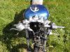 Honda_CB_550_Four_Cafe-Racer_blau_Tank_aus_CB650C_schwarze_Raeder_Stummel-Lenker_zurueckverlegte_Fussrasten-Anlage_etc_53.jpg