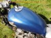 Honda_CB_550_Four_Cafe-Racer_blau_Tank_aus_CB650C_schwarze_Raeder_Stummel-Lenker_zurueckverlegte_Fussrasten-Anlage_etc_55.jpg