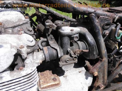 Honda_CB_550_K_Four_4-1_Auspuff_Wrack_als_Ersatzteile_Motor_Vergaser_Tacho_41.jpg