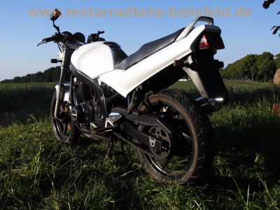 Suzuki_GS_500_E_GM51B_weiss_46PS_34kW_Stahlflex_SEBRING_Evolution_Sport-Auspuff_35.jpg
