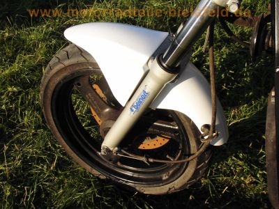 Suzuki_GS_500_E_GM51B_weiss_46PS_34kW_Stahlflex_SEBRING_Evolution_Sport-Auspuff_46.jpg