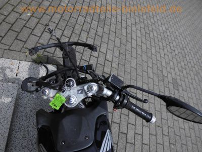 Honda_CBR_125_R_JC34_Vergaser_27tkm_Sturz_10kW_110kmh_teilzerlegt_als_Ersatzteile_1a_Motor_13.jpg