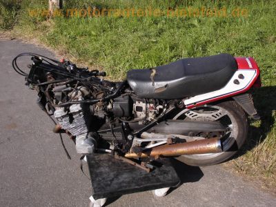 Honda_CBX_550_F_PC04_Wrack_für_Ersatzteile_Motor_Vergaser_Auspuff_Elektrik_19.jpg