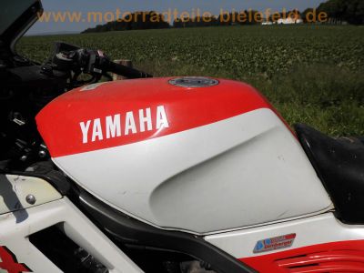 Yamaha_FZ_750_Genesis_2KK_rot-weiss_4-1_Auspuff_-_wie_1FN_FZR_600_750_1000_Exup_53.jpg