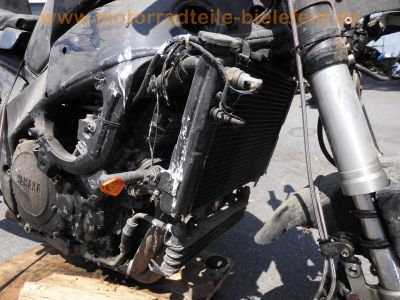 Yamaha_FZR_1000_3LE_EXUP_Streetfighter-Wrack_USD-Gabel_Superbike-Lenker_-_wie_FZ_FZR_600_750_Genesis_62.jpg