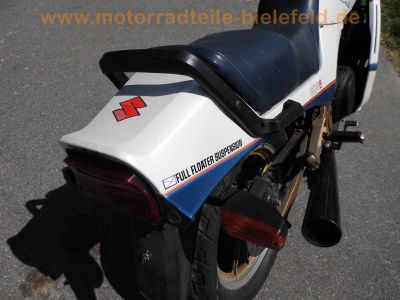 Suzuki_GSX_550_EF_GN71D_blau-weiss_Arrie_Motor_N702_original_Auspuff_Suzuki_3132_-_wie_GSX_400_600_750_1100_ES_EF_28.jpg