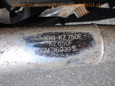 Kawasaki_Z_KZ_650_B_D_F_original_Auspuff_DGM_36930_S_-_wie_KZ_Z_400_550_650_750_900_1000_1100_A_B_C_D_E_F_J_19.jpg