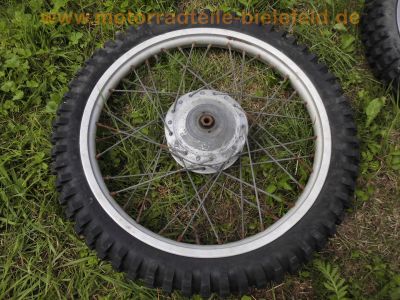 KTM_250_GS_-6_1978_Twinshock_Oldtimer-Enduro_mit_Brief_12kW_Geländesport_Moto-Cross_plus_Ersatzteile_-_wie_KTM_125_175_250_400_GS_MC_Veteranen-Cross_133.jpg