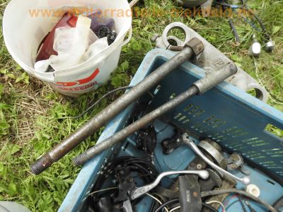 KTM_250_GS_-6_1978_Twinshock_Oldtimer-Enduro_mit_Brief_12kW_Geländesport_Moto-Cross_plus_Ersatzteile_-_wie_KTM_125_175_250_400_GS_MC_Veteranen-Cross_221.jpg