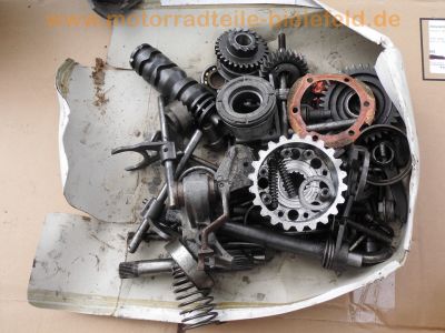 KTM_250_GS_-6_1978_Twinshock_Oldtimer-Enduro_mit_Brief_12kW_Geländesport_Moto-Cross_plus_Ersatzteile_-_wie_KTM_125_175_250_400_GS_MC_Veteranen-Cross_259.jpg