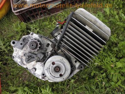 KTM_250_GS_-6_1978_Twinshock_Oldtimer-Enduro_mit_Brief_12kW_Geländesport_Moto-Cross_plus_Ersatzteile_-_wie_KTM_125_175_250_400_GS_MC_Veteranen-Cross_27.jpg