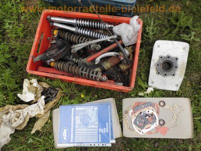 KTM_250_GS_-6_1978_Twinshock_Oldtimer-Enduro_mit_Brief_12kW_Geländesport_Moto-Cross_plus_Ersatzteile_-_wie_KTM_125_175_250_400_GS_MC_Veteranen-Cross_59.jpg