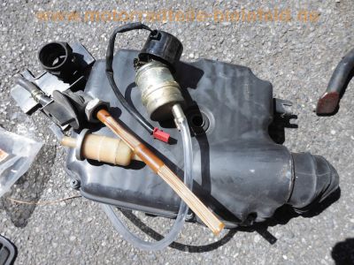 Honda_NTV_650_REVERE_RC33_Pichler_P1_Vollverkleidung_EXS_GIVI_Koffertraeger_Nonfango_Hecktraeger_mit_Topcase_Gepaecktraeger_Tank_versiegelt_64.jpg