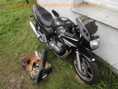 Honda_CB_500_S_PC32_schwarz_Crash_-_Motor_PC26E_wie_PC26_CBF_500_4.jpg