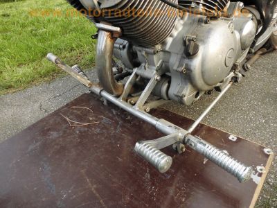 Yamaha_XV_535_Virago_3BR_Chopper_AME_vorverlegte_Fussrasten_Lenker_Riser_Gabel_Ruecklicht_Sissybar_-_wie_2YL_XV_125_250_500_700_750_1100_Virago_29.jpg