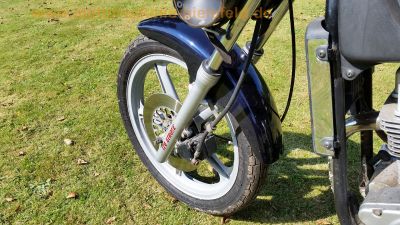 Hyosung_GA_125_Cruise_Chopper_blau_14PS_100kmh_plus_Neuteile_Ersatzteile_Satteltaschen_-_wie_GF125_35.jpg