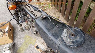 Honda_XL_250_S_teilzerlegt_Fred_original_grau-schwarz__-_wie_XL_250_500_S_R_PD02_24.jpg