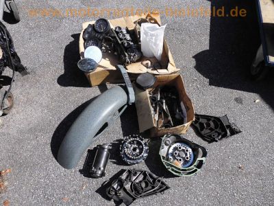 Yamaha_XJ_550_4V8_Ersatzteile_3x_Motor_plus_XJ600-Motor_8.jpg