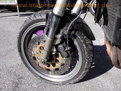 Yamaha_FZR1000_Exup_1992_Typ_3LK_CRASH_upside-down_USD-Gabel_-_wie_3LE_3LF_3GM_48.jpg