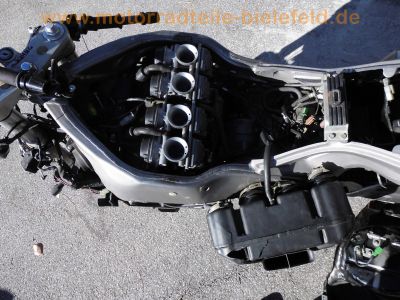 Yamaha_FZR1000_Exup_1992_Typ_3LK_CRASH_upside-down_USD-Gabel_-_wie_3LE_3LF_3GM_63.jpg