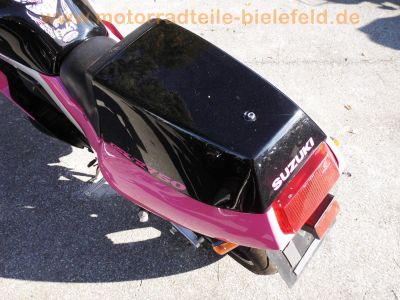 Suzuki_GSX-R750_Pink_Pussy_GR77B_luft-oel_Superbike-Lenker_Sozius-Abdeckung_-_wie_GSXR_750_1100_GR7AB_19.jpg