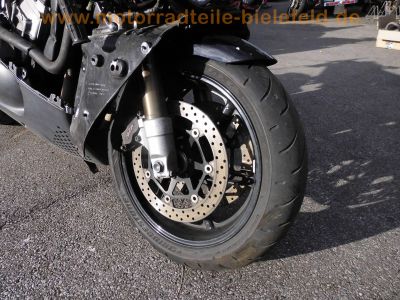 Honda_CBR900RR_SC28_Ur-Fireblade_CRASH_schwarz_-_Technik_wie_SC33_CBR600F2_PC25_PC31_43.jpg