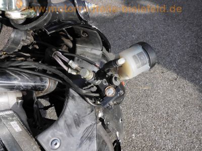 Honda_CBR900RR_SC28_Ur-Fireblade_CRASH_schwarz_-_Technik_wie_SC33_CBR600F2_PC25_PC31_59.jpg