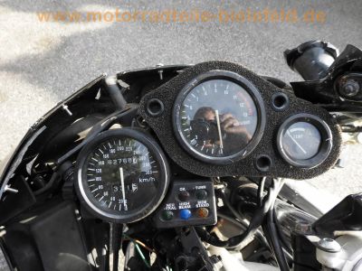Honda_CBR900RR_SC28_Ur-Fireblade_CRASH_schwarz_-_Technik_wie_SC33_CBR600F2_PC25_PC31_64.jpg